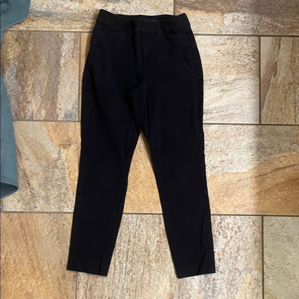 Old Navy Navy Blue High-Rise Pixie Skinny Pants